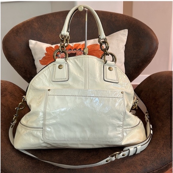 COACH LEGACY LEATHER DOME SATCHEL CROSSBODY BAG TURNLOCK STRAP HANGTAG 12295 EUC - Picture 8 of 16